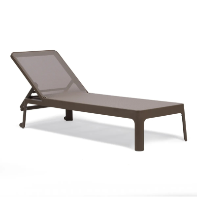 Chaise longue en polypropylène PLANO Tabacco/ Castagno